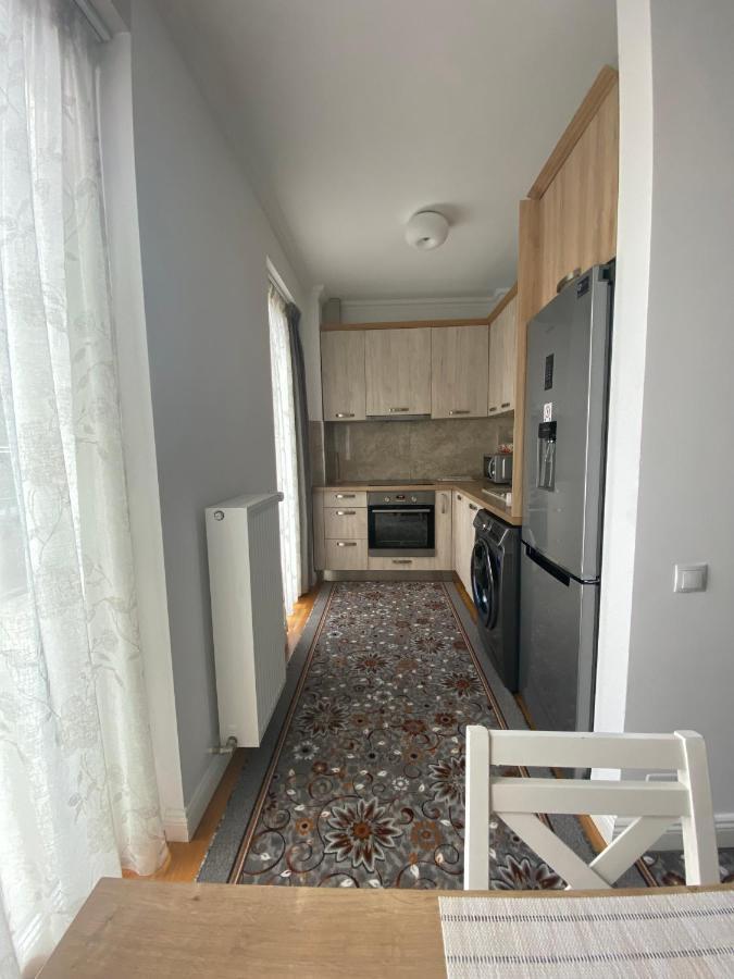 Lunafan Apartment Клуж-Напока Екстер'єр фото